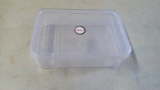 Plastic box 33(width 9cm,length 13cm,height 3.5cm)